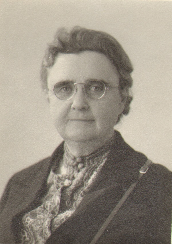 Adelaide Pearson: Voyages around the World - Blue Hill Public Library